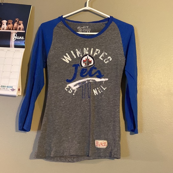 3/4 Sleeve Winnipeg Jets Tee - Picture 3 of 5